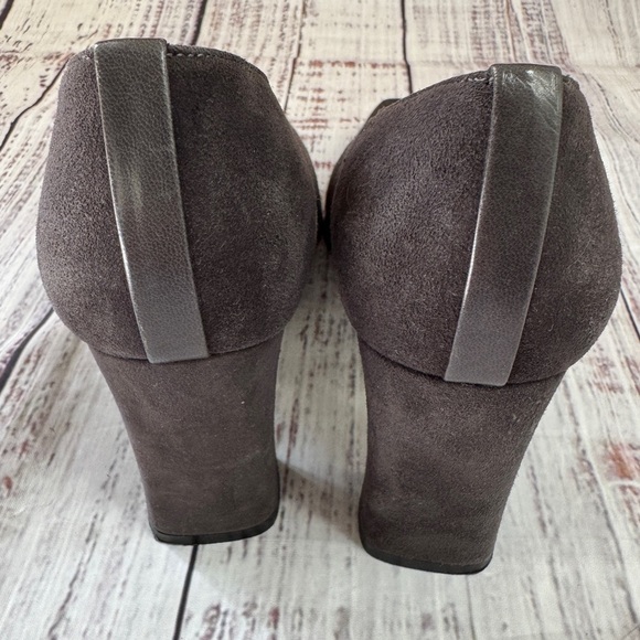 Stuart Weitzman Dark Grey Charcoal Suede Pumps Block Heel 8 Leather Square Toe - Picture 11 of 11